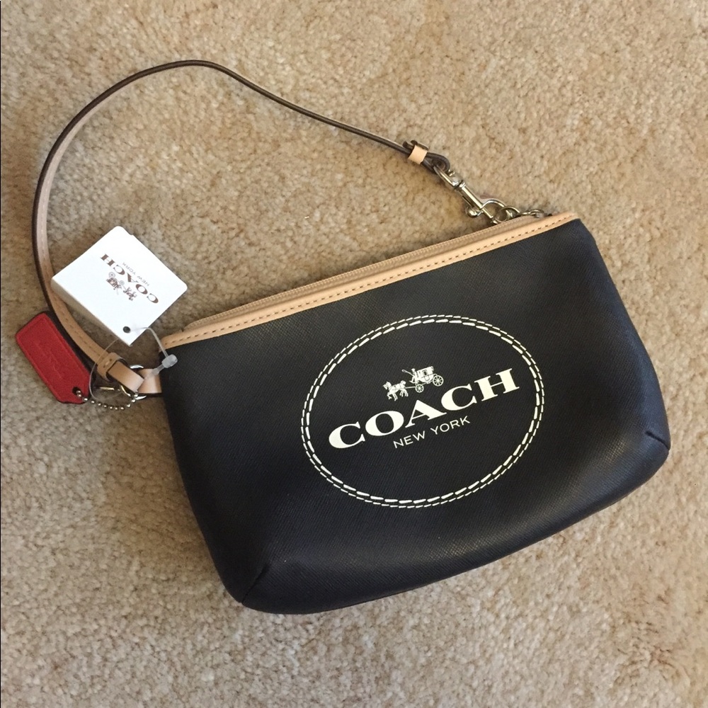 Coach Wristlet Black NWT